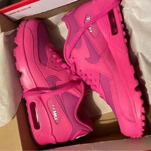 Pink Nike air max 90
